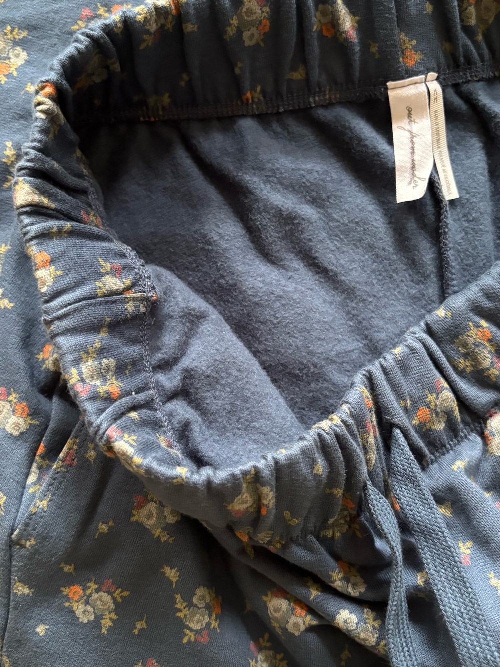 Urban Outfitters Out From Under Lived In Knit Flare Sweatpants Medium NWOT - Picture 6 of 7